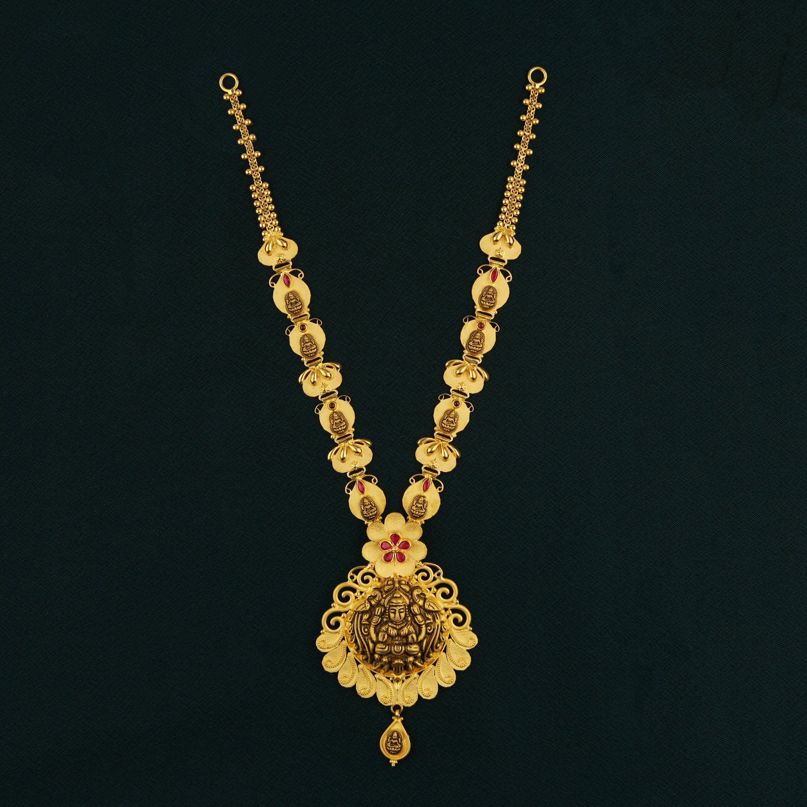 FANCY NECKLACE